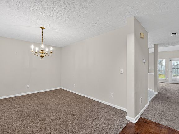 4th image of 3033 Wilcot Way