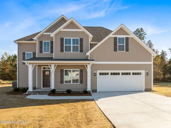 1075 Buckley Drive, Grimesland, NC 27837
