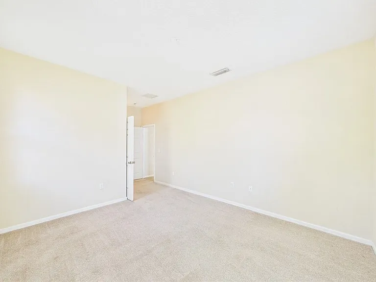 462 Lloyd St — Photo 18