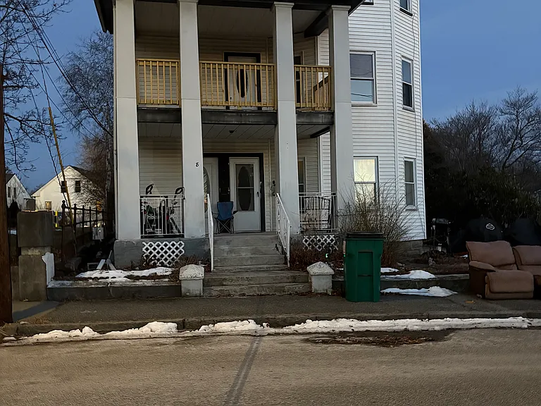 8 Prospect St #3 — Photo 11