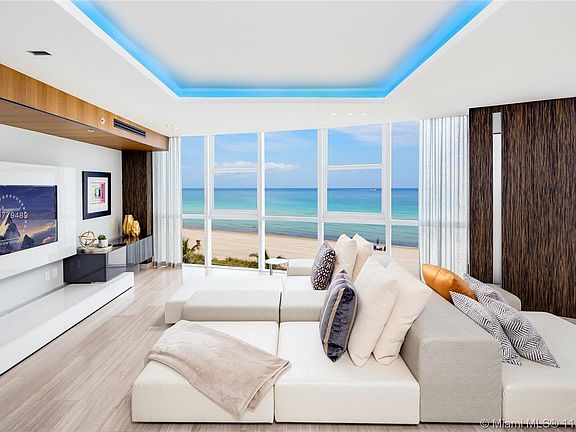 3rd image of 18201 Collins Ave #509