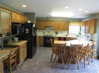64843 McIntosh Ln, Goshen, IN 46526