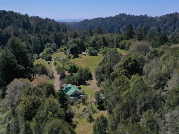 700 Valencia School Rd, Aptos, CA 95003
