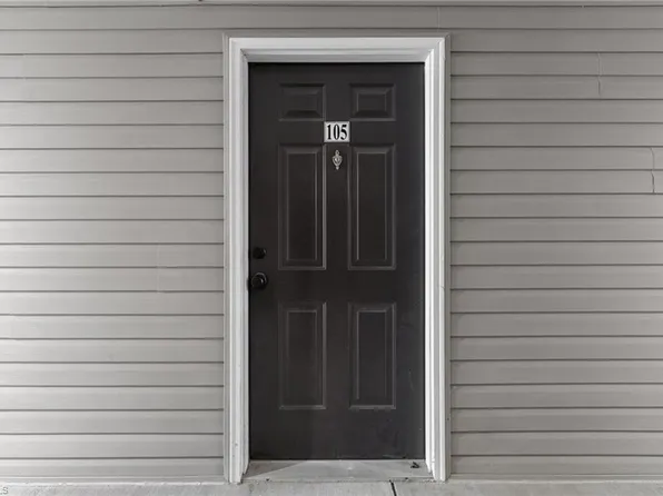 7100 W Friendly Ave Unit 105, Greensboro, NC 27410