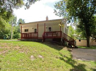 3023 N Cedar St, Lansing, MI 48906