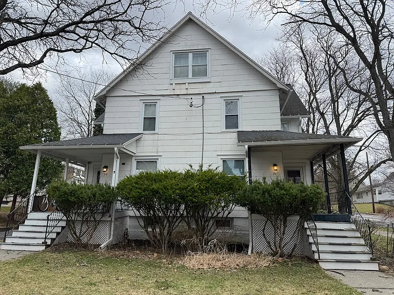 213 Cornell St — Photo 21