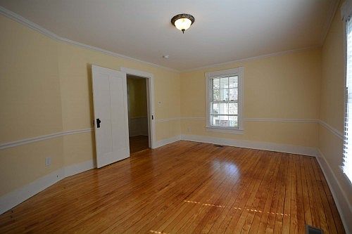 5th image of 212 S Hillsborough Ave