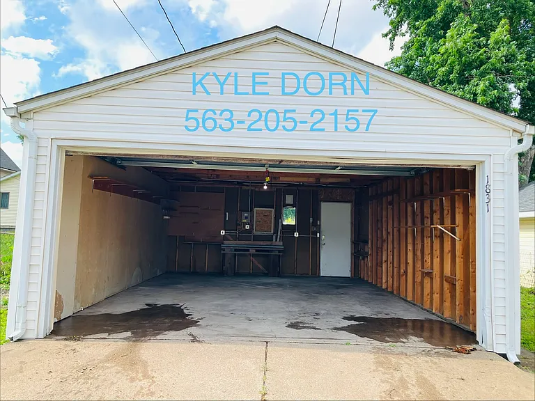 1831 W 5th St — Photo 4