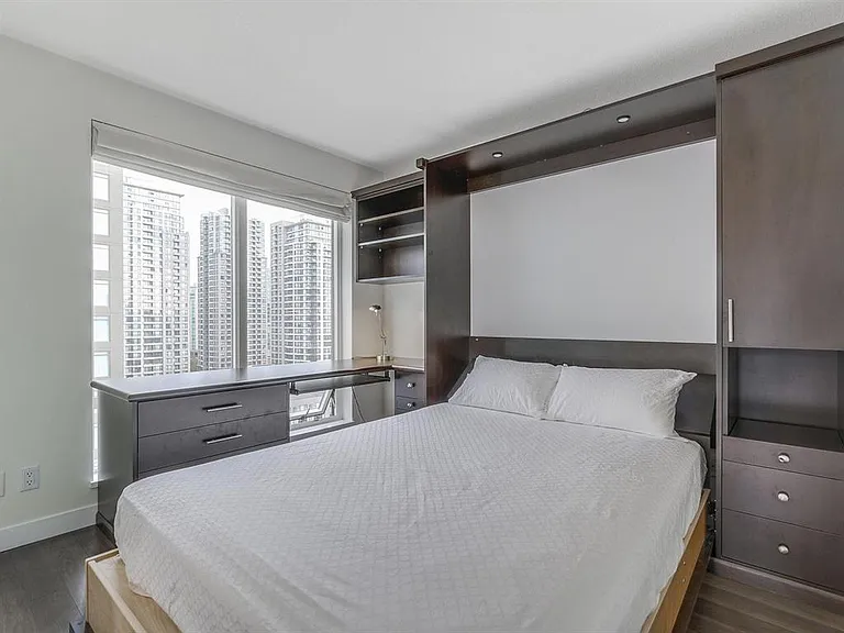 1055 Homer St #1405 — Photo 8