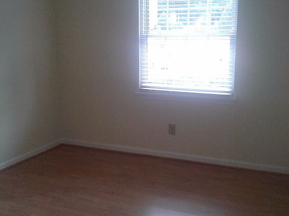 5th image of 5623A Hornaday Rd