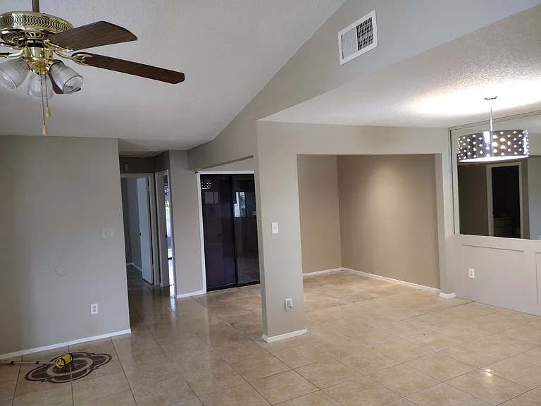 629 Golden Sunshine Cir — Photo 65