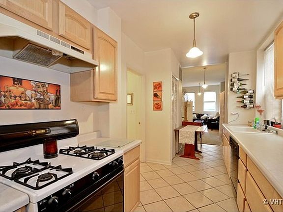 4th image of 1241 W Erie St APT G