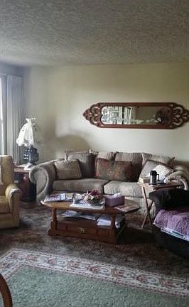 2nd image of 311 SE 5th Ave
