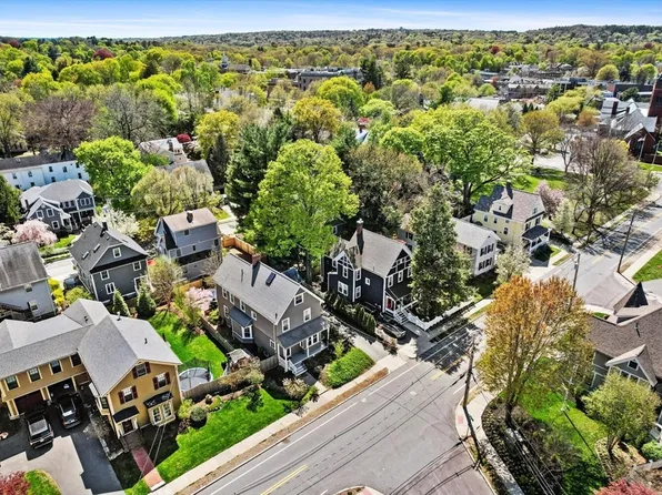 117 Mount Vernon St, Winchester, MA 01890