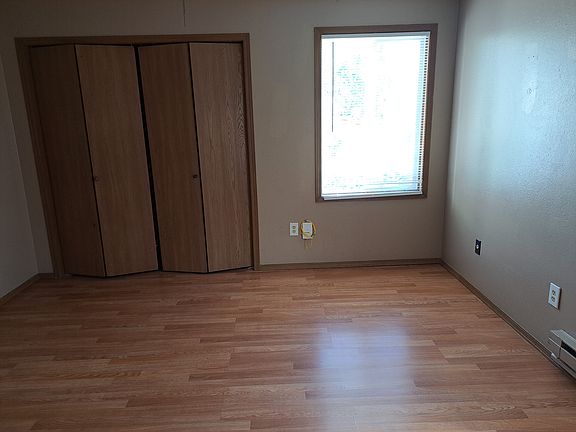 Available bedroom, attached to bathroom (bathroom also accessible by hall and is shared).