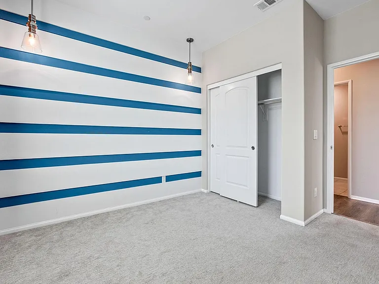 5605 Estrella Way — Photo 17