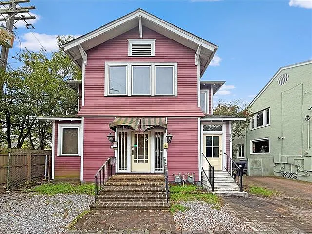 7000 Jeannette St