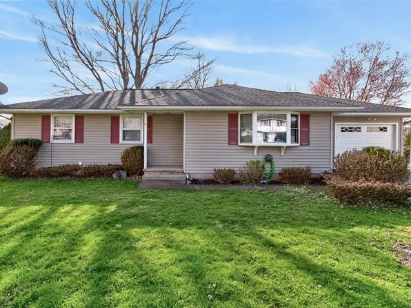 549 Grace Ave, Newark, NY 14513