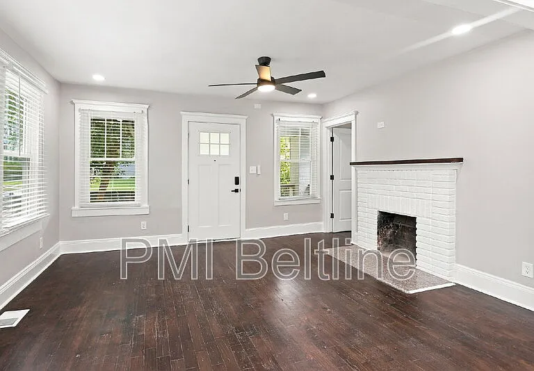 1164 Sells Ave SW — Photo 9