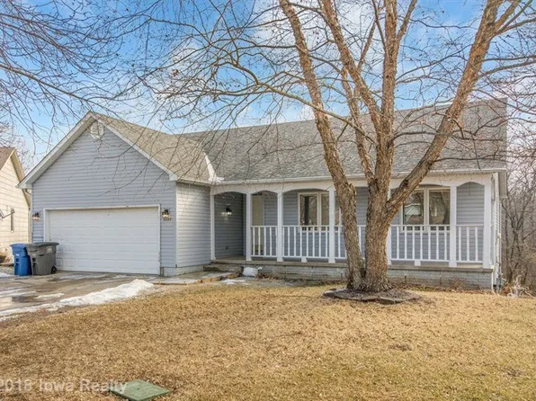 3027 Deerpath Ct, Des Moines, IA 50320