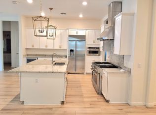 1650 W Hyperion St, Tucson, AZ 85704