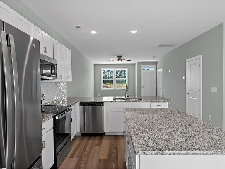 320 Starfish Ln — Photo 7