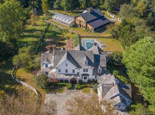 16 Weston Rd, Weston, CT 06883