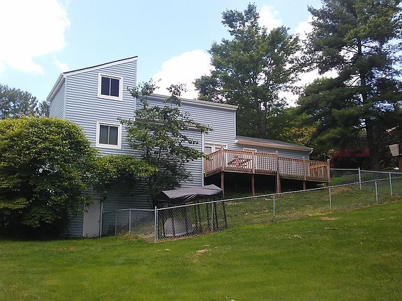 2nd image of 15537 Monticello Dr