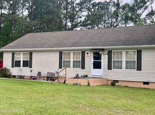 19457 Lennis Cuevas Rd, Saucier, MS 39574