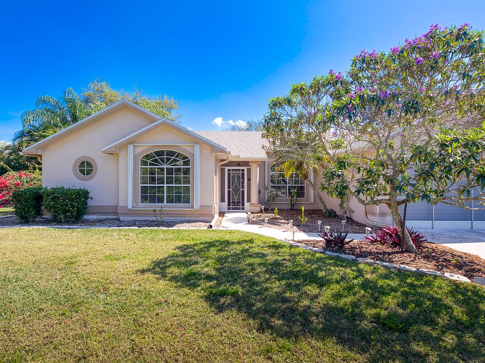 1st image of 104 SW Sebring Circle