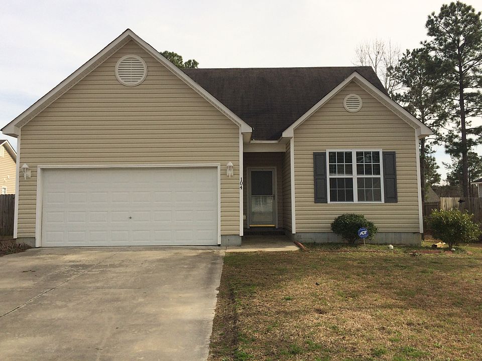 1st image of 104 Cottonwood Ct