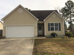 104 Cottonwood Ct, Jacksonville, NC 28546