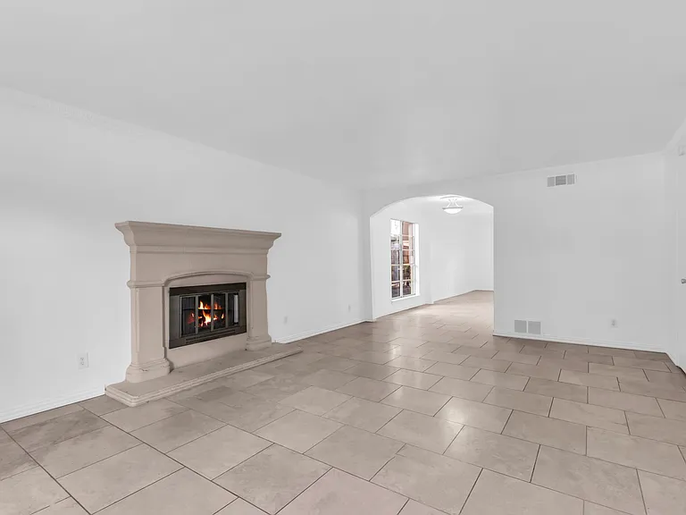 3432 Normandy Ave — Photo 4