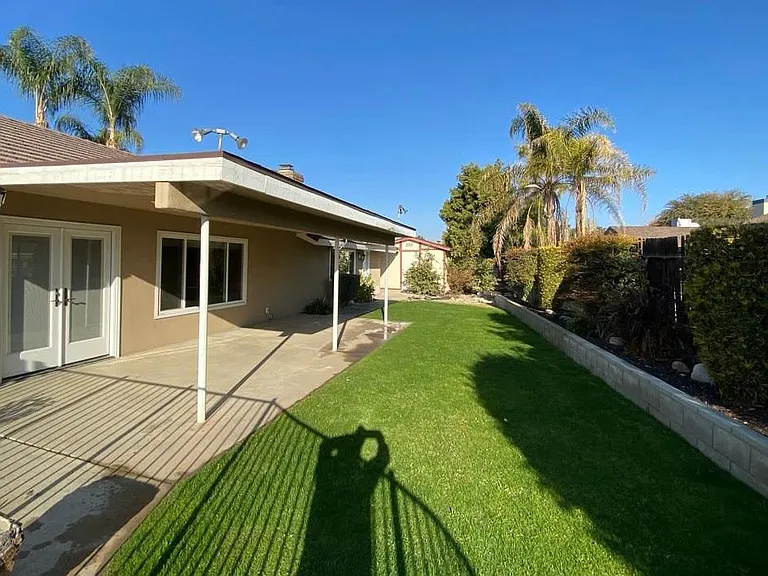 7100 Calene Ct — Photo 21