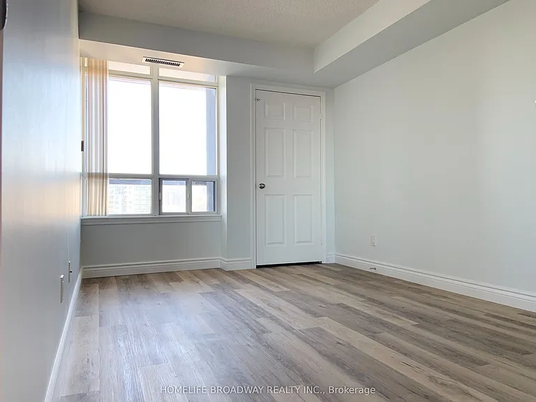 33 Empress Ave #1602 — Photo 6