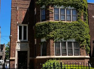 8045 S Champlain Ave #B, Chicago, IL 60619