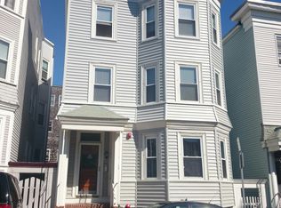 442 E 6th St #3, Boston, MA 02127