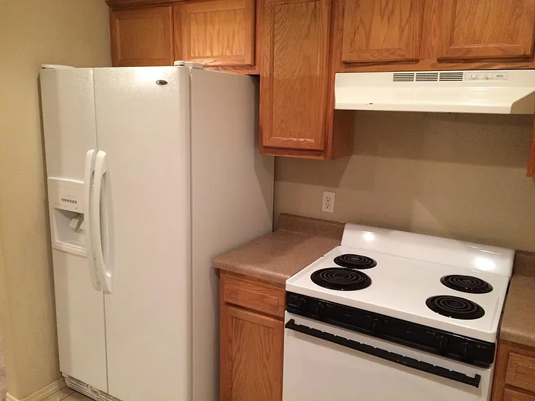 4101 SW Broadstone Ave #1 — Photo 3