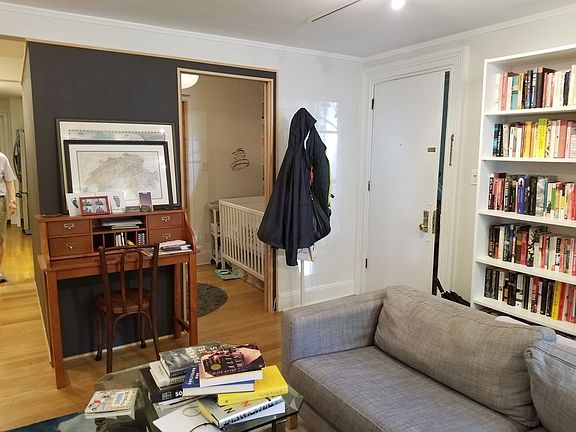 3rd image of 42 Livingston St APT 1