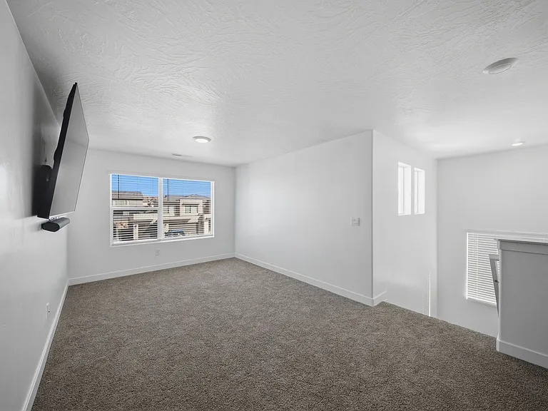 1677 S Cedar Mesa Dr — Photo 18
