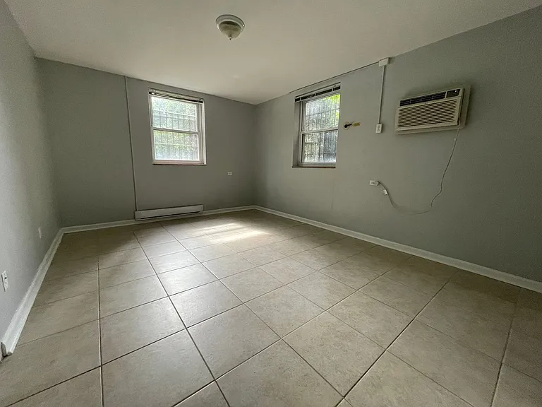 5720 Stanton Avenue — Photo 4