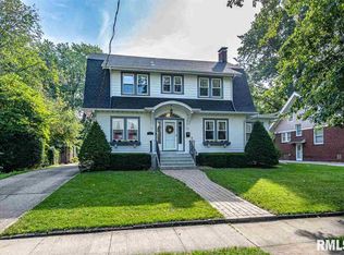 1611 N Cherry St, Galesburg, IL 61401