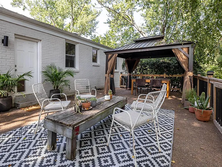 632 Watsonwood Dr — Photo 36