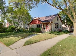 3481 N Dousman St, Milwaukee, WI 53212