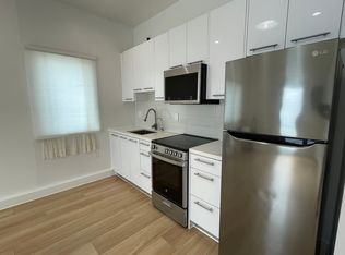 11246 Ryandale Dr #A, Culver City, CA 90230