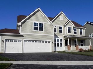 662 Iris Ct, Lake Villa, IL 60046
