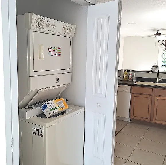2935 NE 7th St #304 — Photo 26