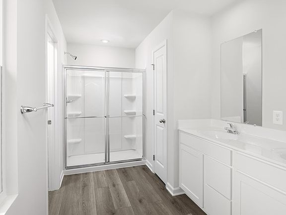 3rd image of 165 Levi Ln