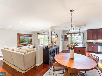 4089 S Four Mile Run Dr Unit 404, Arlington, VA, 22204