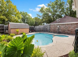 2408 Springfield Dr, Mesquite, TX